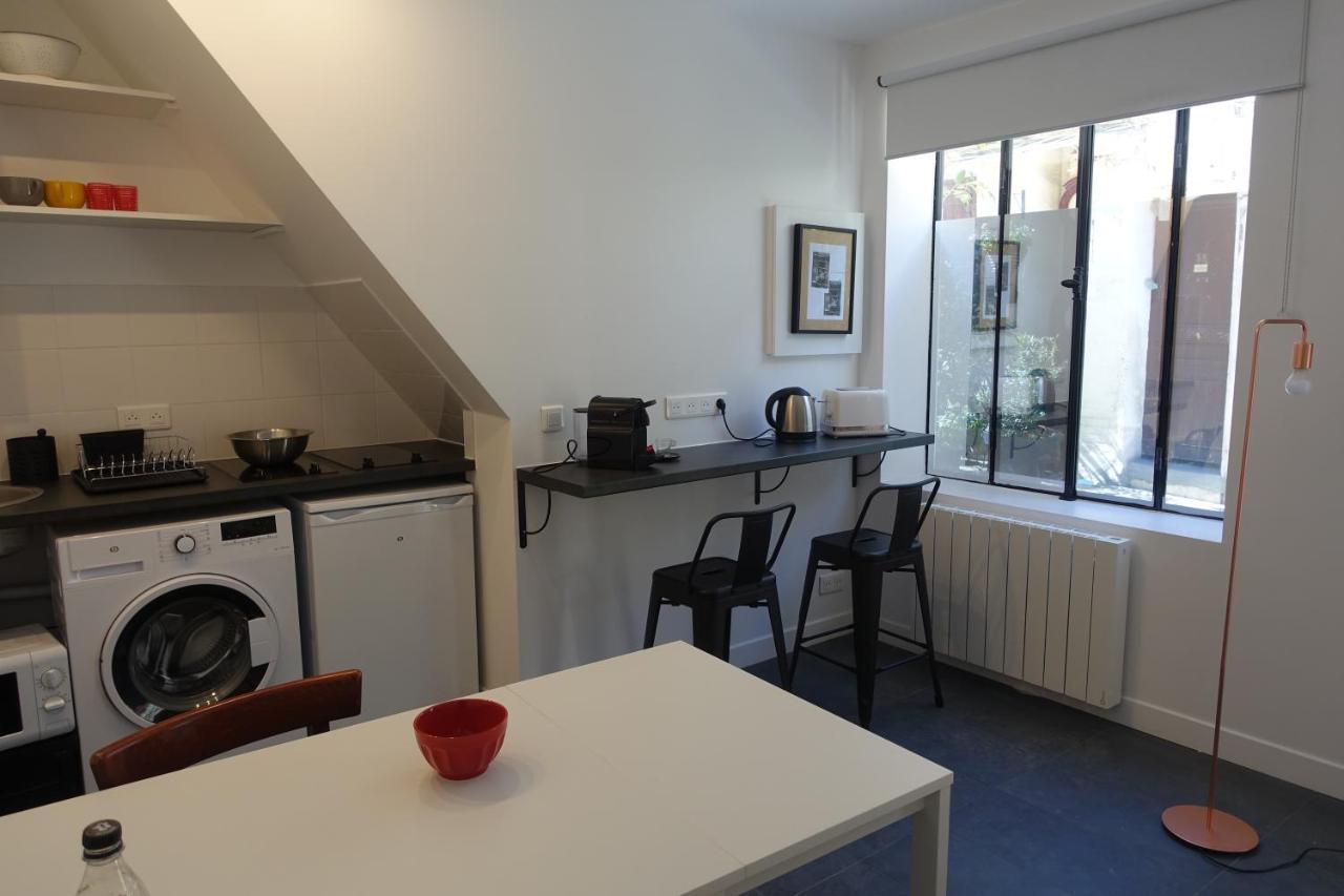 Cite Pilleux - Cozy Apartment In A Private Lane ปารีส ภายนอก รูปภาพ